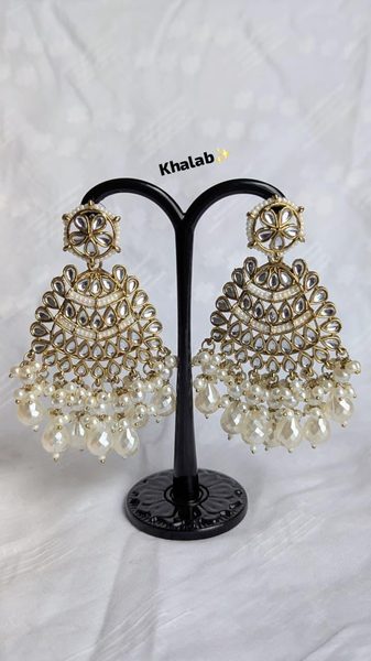 White kundan chandbali