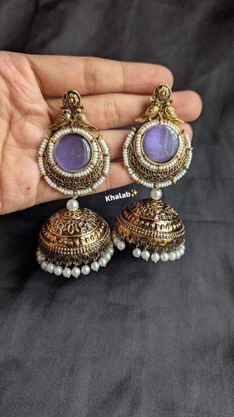 Round Stone Antique Jhumka
